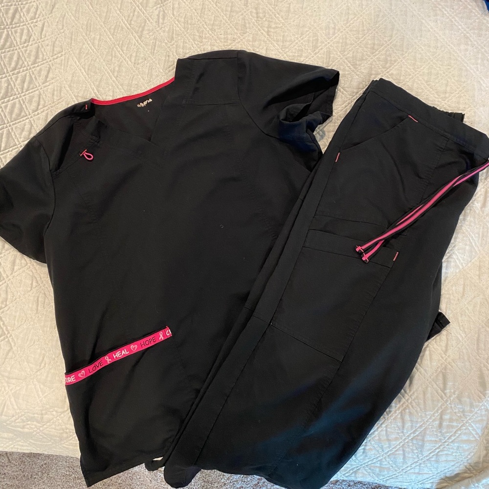 Scrub set - Picture 1 of 1